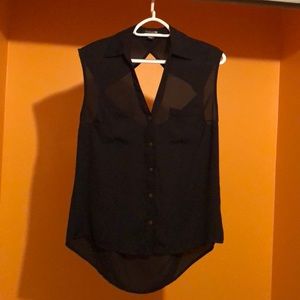 Forever 21 keyhole blouse